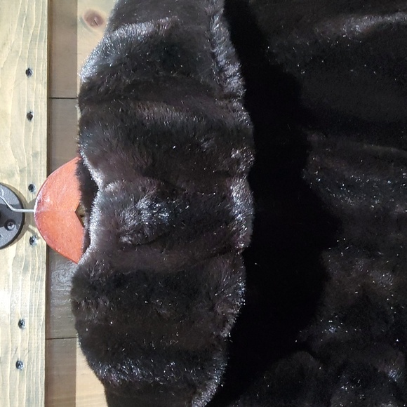 VINTAGE TISSAVEL OF FRANCE BROWN VEGAN FAUX FUR SHORT COAT FRENCH FRANCE MOBWIFR - Picture 8 of 11